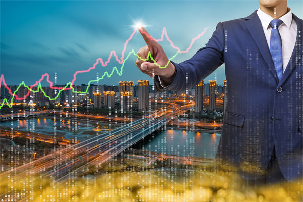 市場瞬息萬變，企業(yè)戰(zhàn)略該如何靈活調(diào)整以搶占先機(jī)？