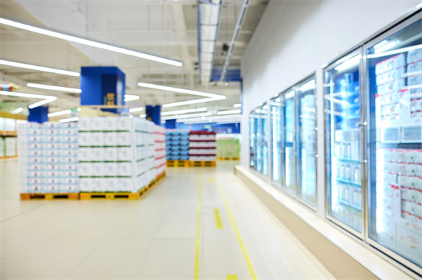 知名超市半年關了227家店，關聯(lián)企業(yè)營銷怎么看？