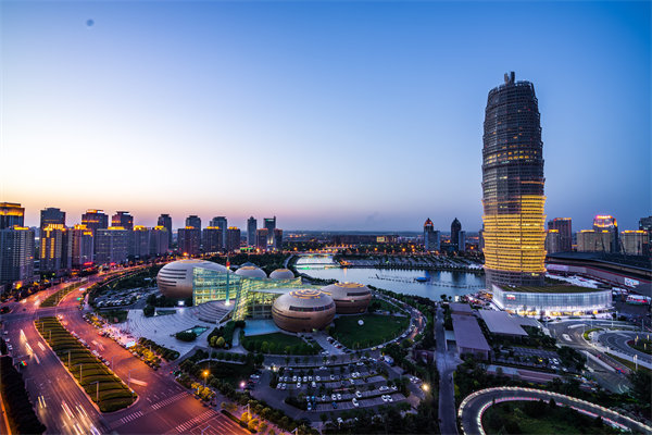 鄭州管理咨詢機(jī)構(gòu)若不懂本地產(chǎn)業(yè)邏輯，怎幫企業(yè)踩準(zhǔn)發(fā)展節(jié)奏？